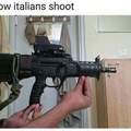 Como italianos atiram