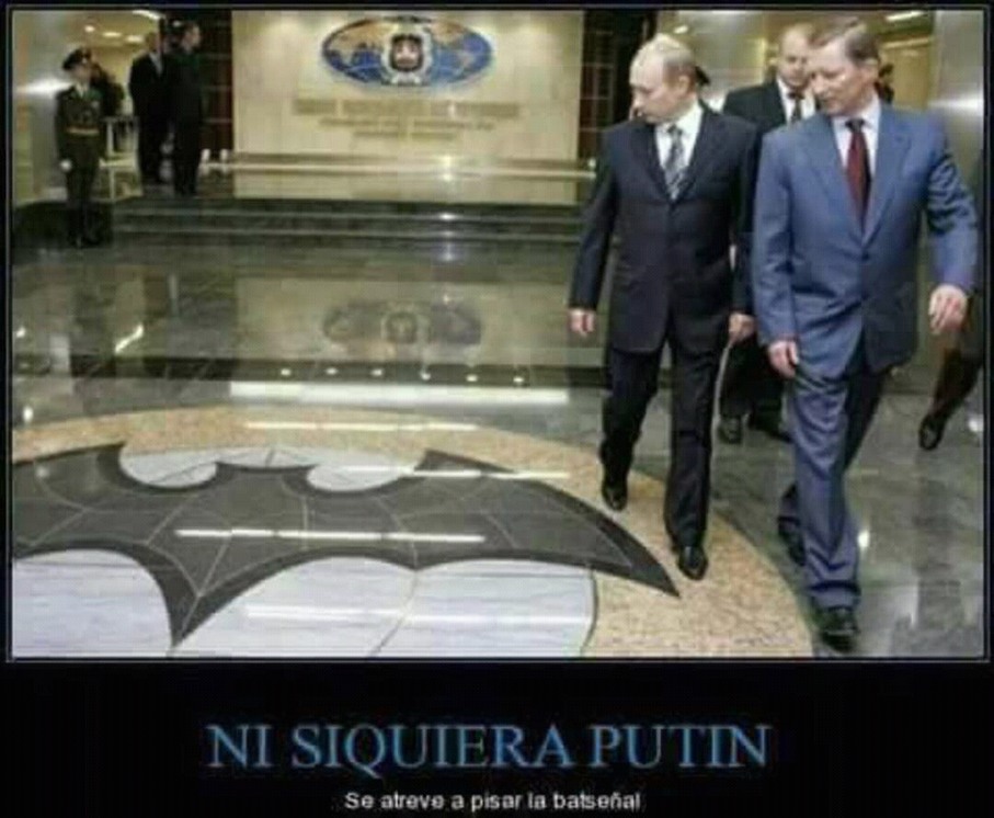 Batman vs Putin - meme