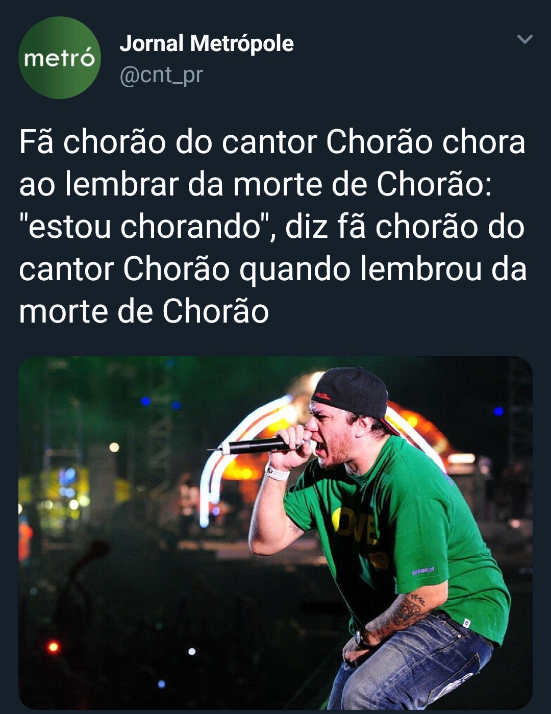 O titulo chorou ao ouvir o chorão chorando - meme