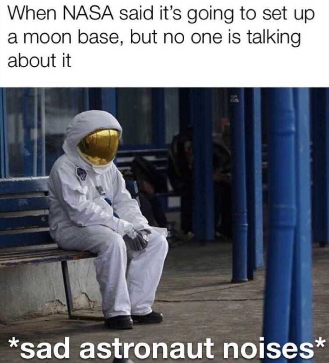 Moon base 2024 - meme