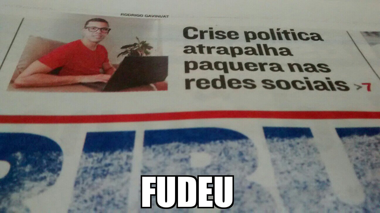Uma fantástica notícia do jornal brasileiro - meme