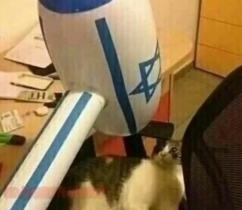 Jew Hammer - meme