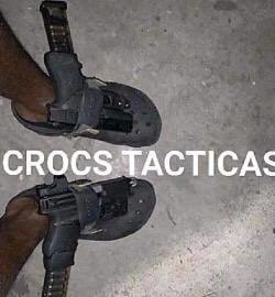 Crocs tacticos - meme