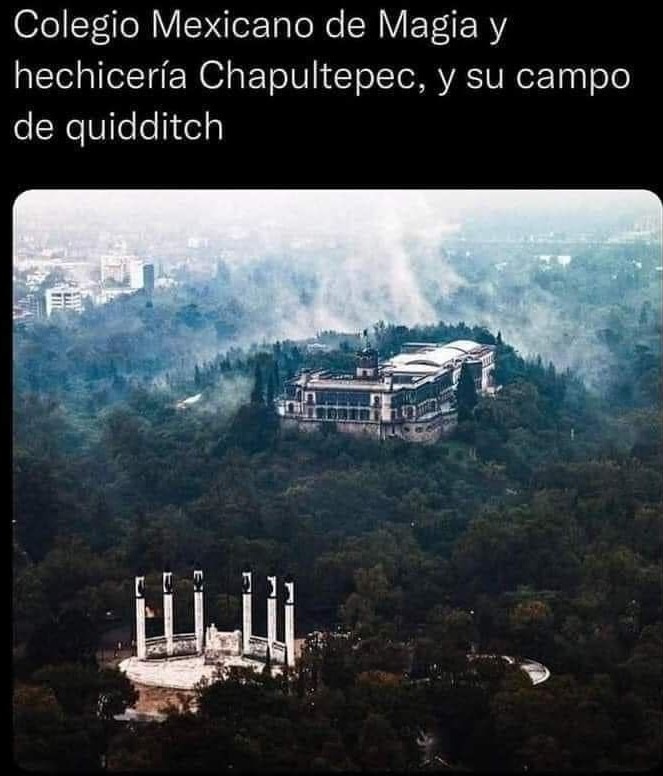 Colegio de Magia y Hechicería mexicano - meme