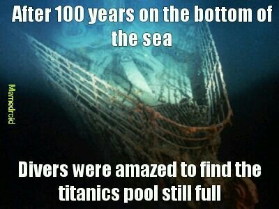 Titanic is alive - meme