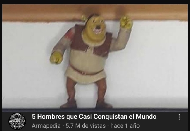 Shrek hace cara de meme - Shrek 