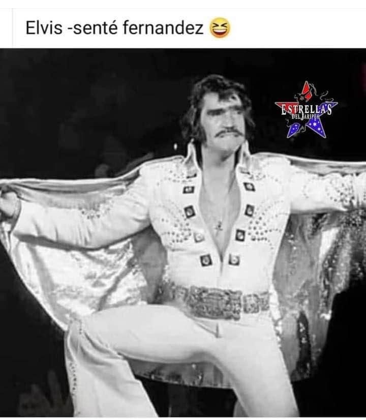 Si Elvis Presley fuese buen cantante: - meme