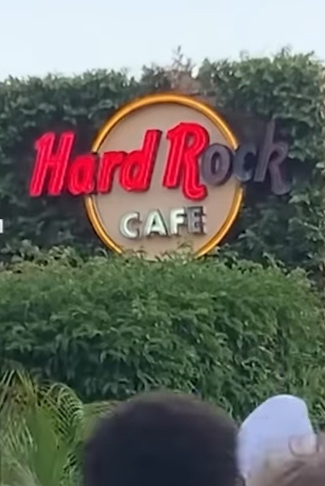 Makes Up 13% of All Restaurants, But Account for 50% of Food Poisoning - meme