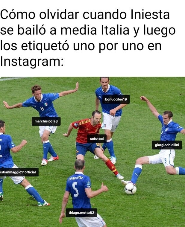 Iniesta se retira pero su balón no se toca - meme