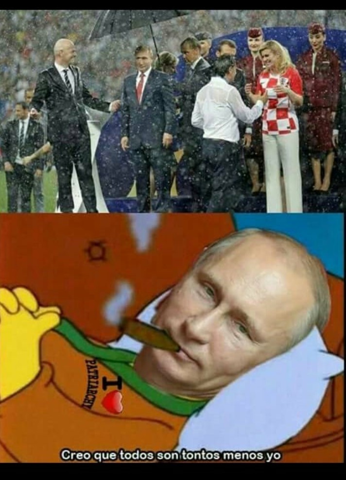 Dios Putin - meme