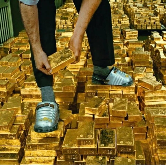 Gold Depository at the New York Federal Reserve, 1959. - meme