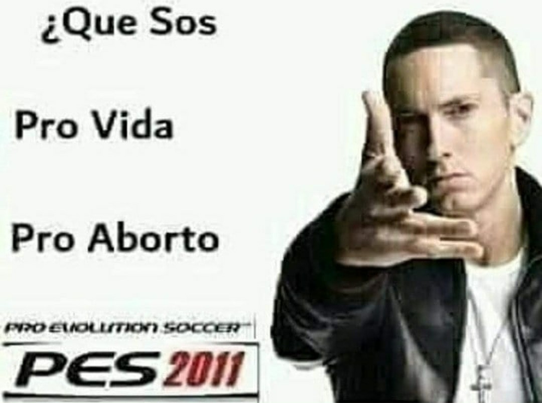 Pro Evolution Soccer - meme