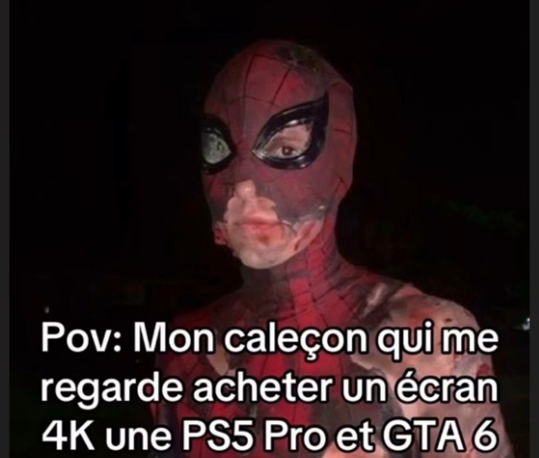 Mon caleçon qui me juge pendant que j’achète GTA 6 et la PS5 Pro - meme