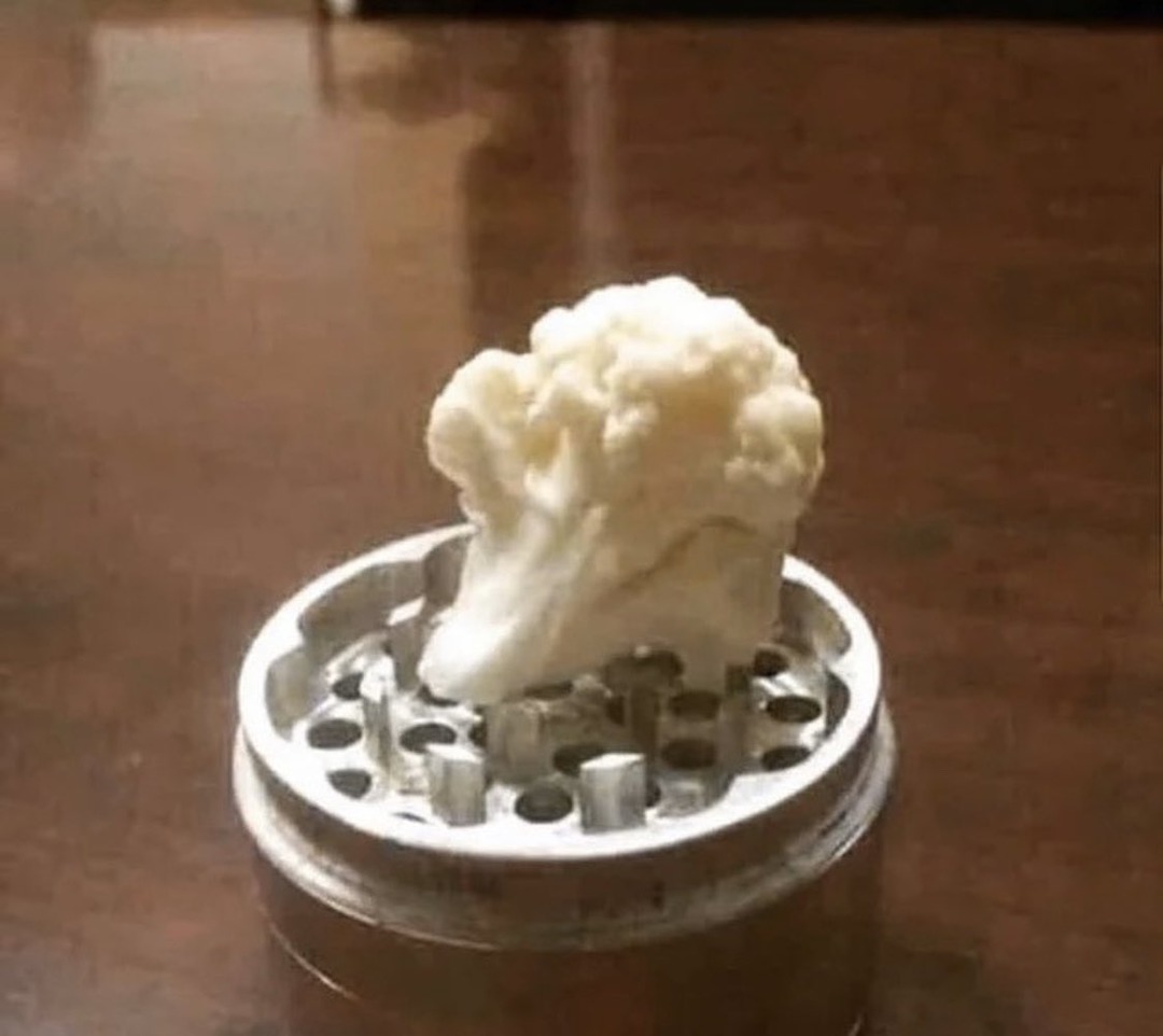 Grinding IC Cali Flower. - meme