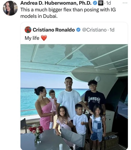Cristiano is flexin nicely - meme