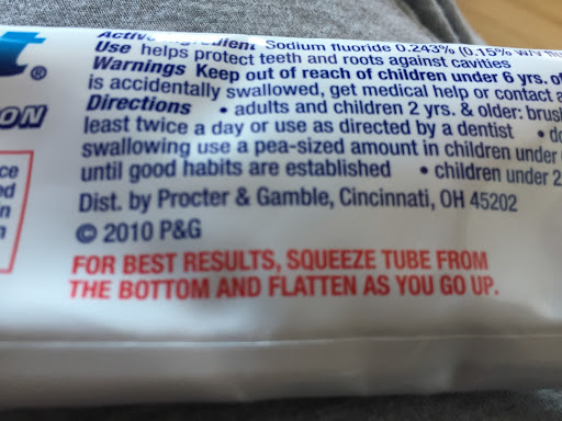 If you ever feel useless just remember, toothpaste has instructions - meme