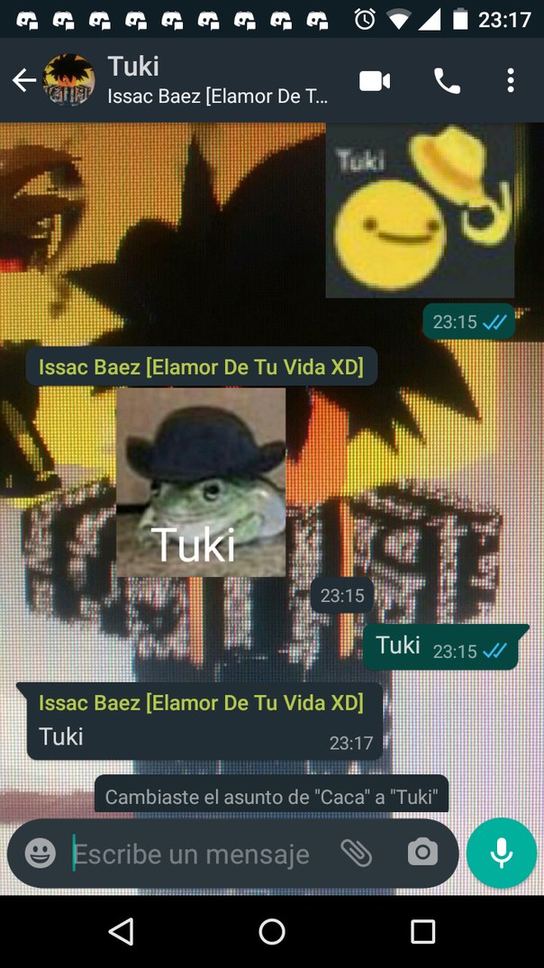 Tuki [llenen en los comentarios de tukis] - meme