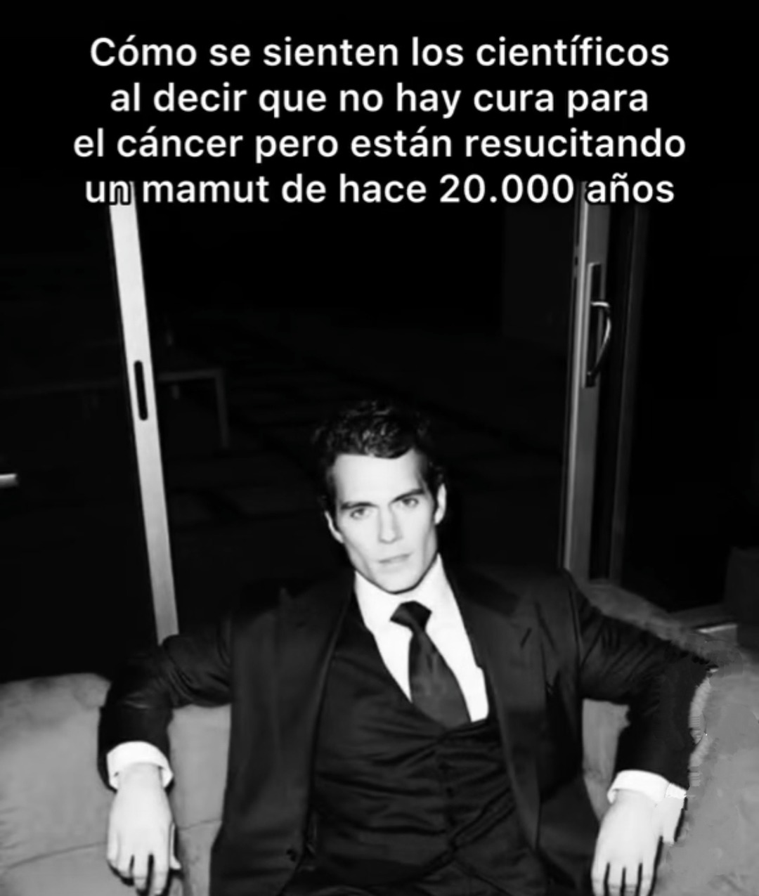 No hay cura pal cáncer pero sí pa' revivir un mamut, ok ciencia - meme