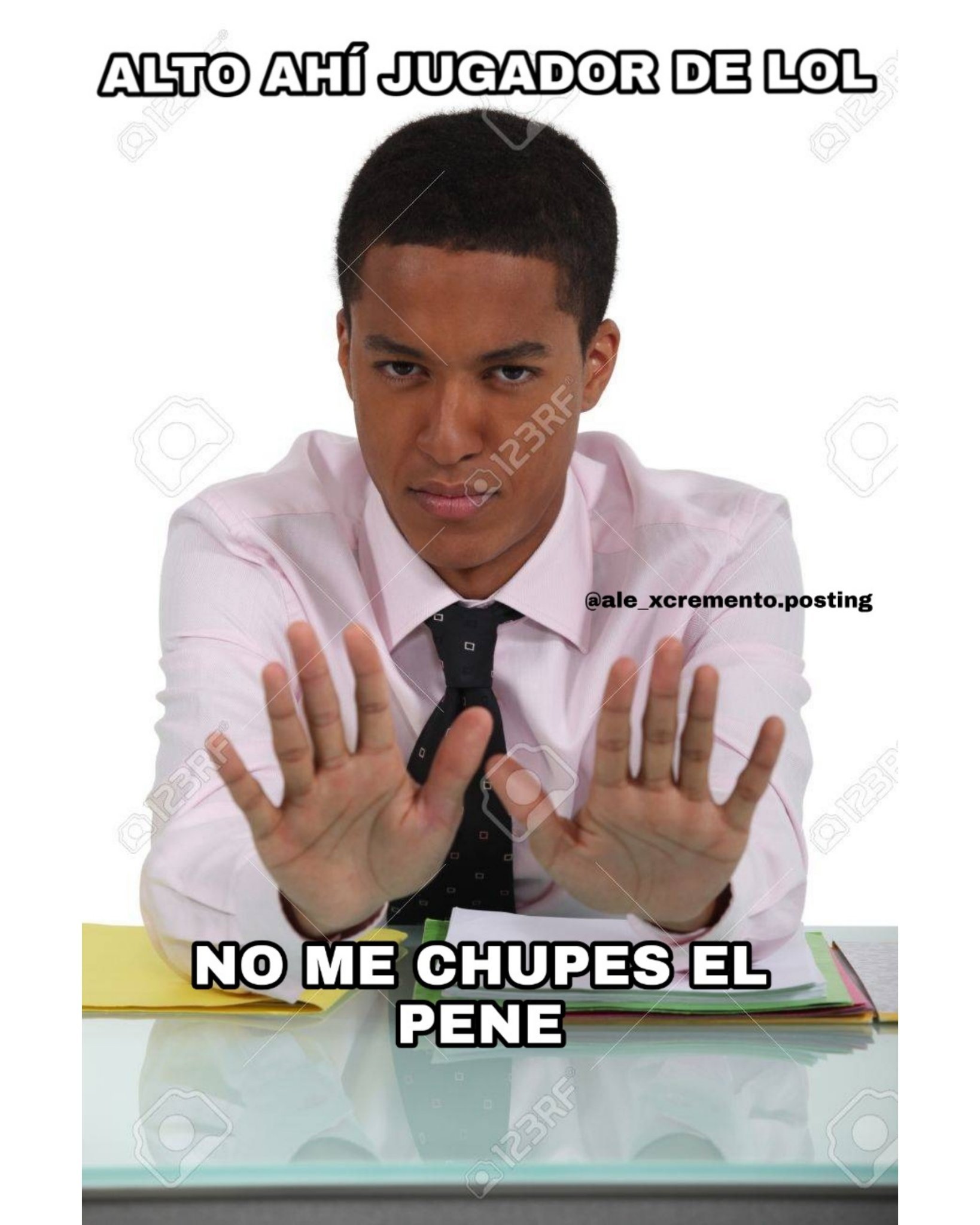 Noooo me chupes el pene por favor - meme