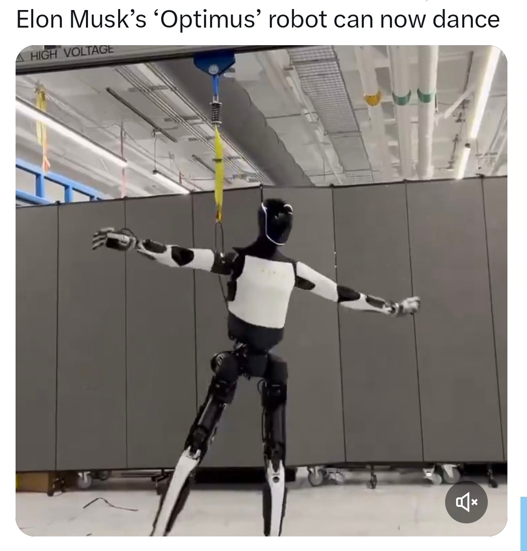 Elon’s robot out here dancing better than half of TikTok - meme