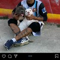 O goleiro bruno tá fazendo merchan de um canil no Instagram dele kkskskksksksk