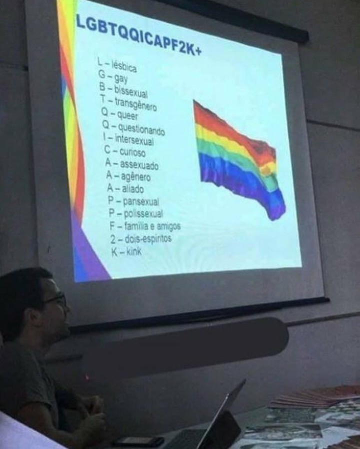 LGBT+@_67-JPK8_RTX-1080 - meme