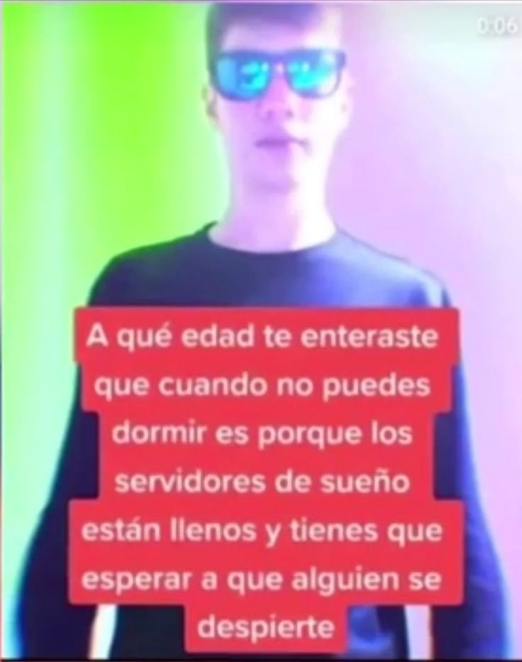 Los del insomnio están baneados del server - meme