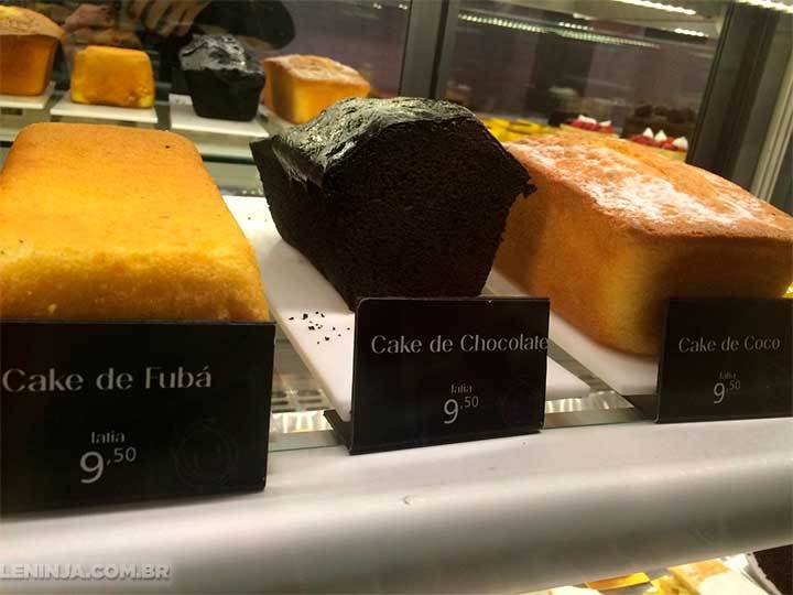 fubá cake,chocolate cake... - meme
