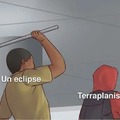 expliquen los eclipses terraplanistas