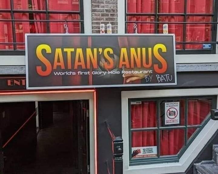 I mean who wouldn't want to eat here - meme