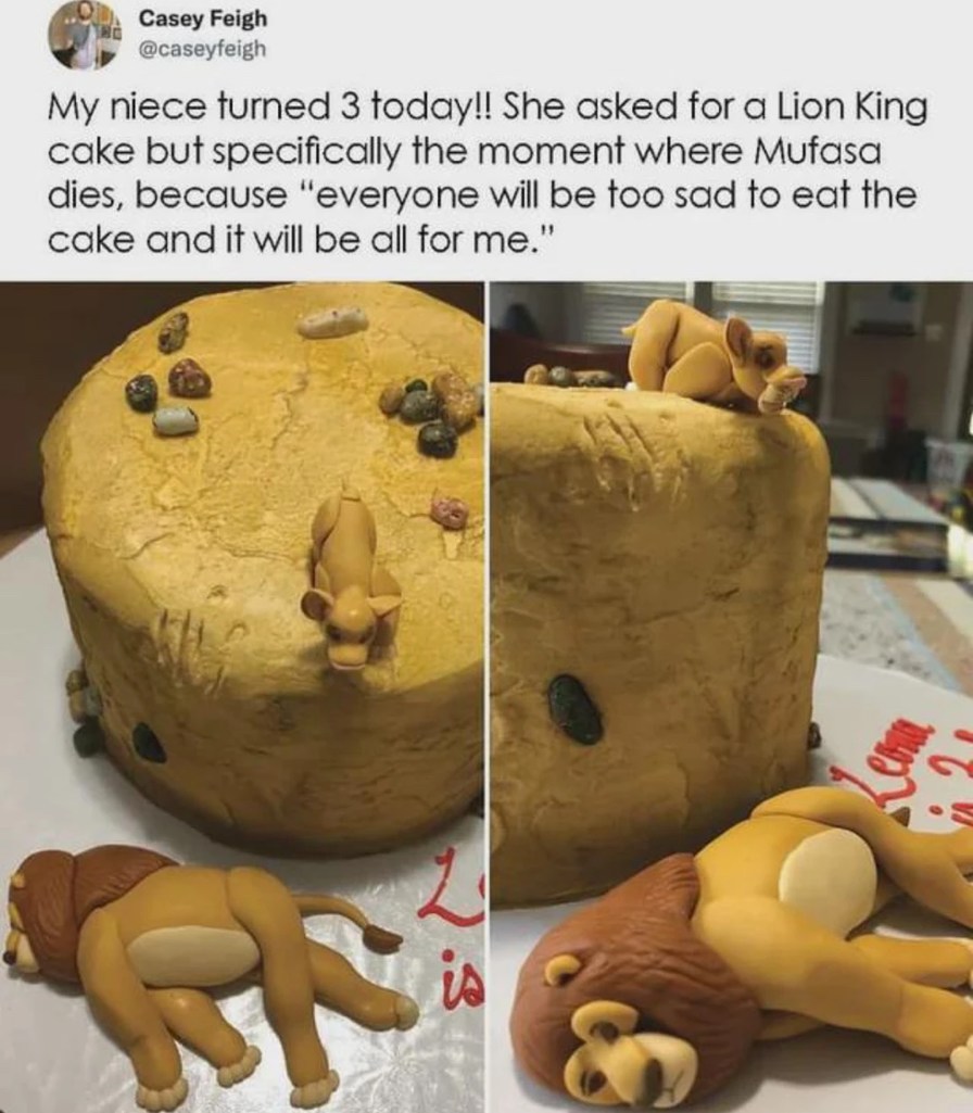 Lion king cake - meme