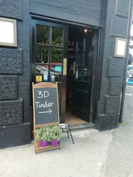 3D Tinder - meme