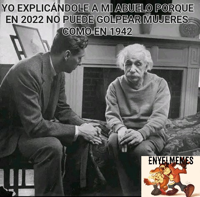 NO mi abuelo NO es Albert Einstein - meme