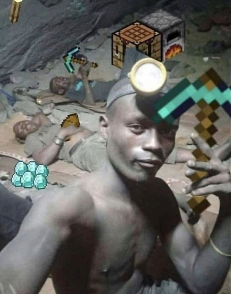Aquí minando con el weyes - meme