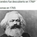 Marx nació después, es solo humor.