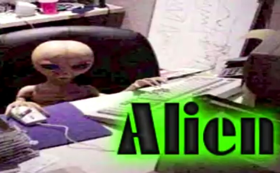 Alien - meme