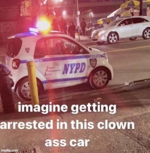 Clown police car - meme