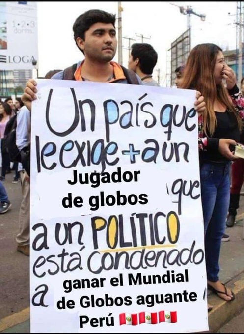 El de Perú se ha ido en ambulancia del mundial - meme