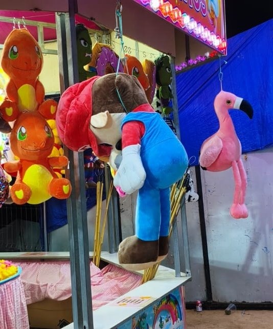 Sé puso rara la feria - meme