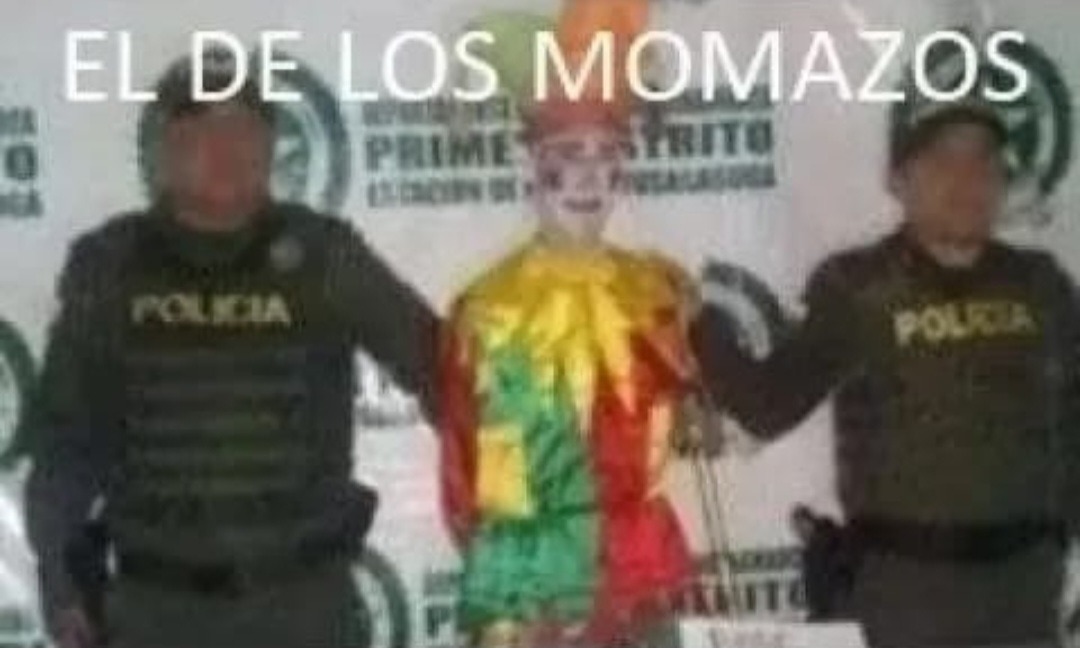El de los momazos: - meme