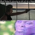 a viúva negra pensa q pode matar o Thanos com uma arminha de brinquedo