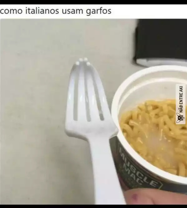 Como garfos usam italianos - meme
