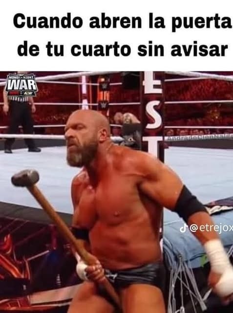 cuando invaden tu cuarto sin tocar la puerta - meme