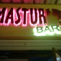 El bar de masturbin