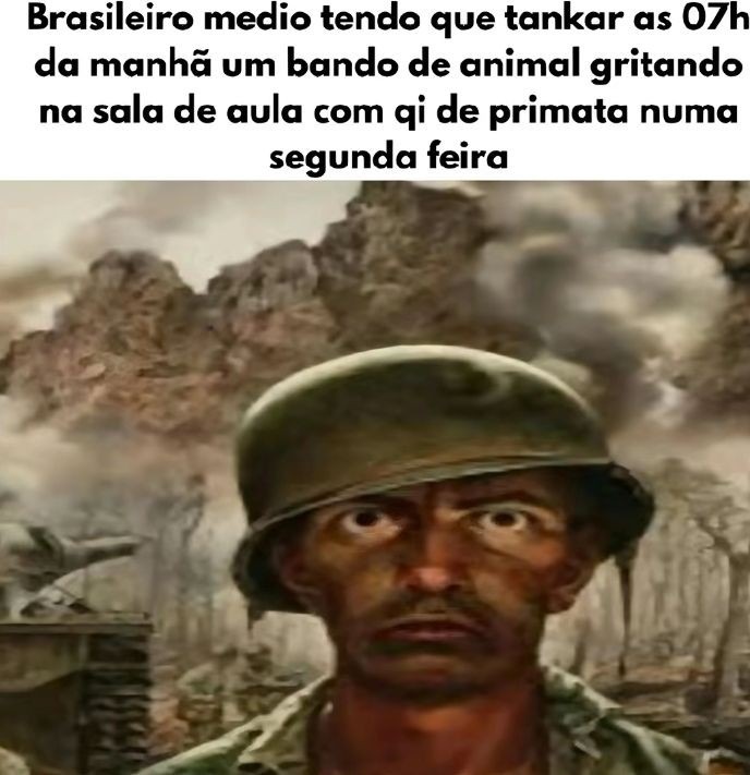 Ainda bem que agora estou na faculdade - meme