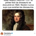 Meme de Isaac Newton y los dinos