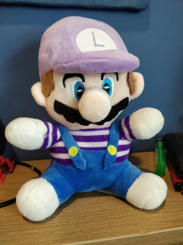 Mario morado xD - meme