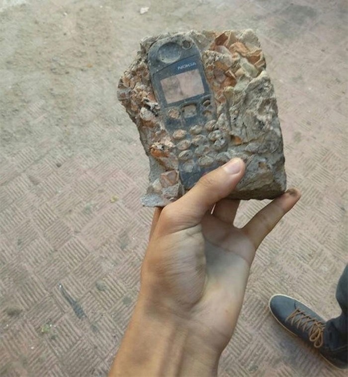 Here is a fossil of ancient technology - meme