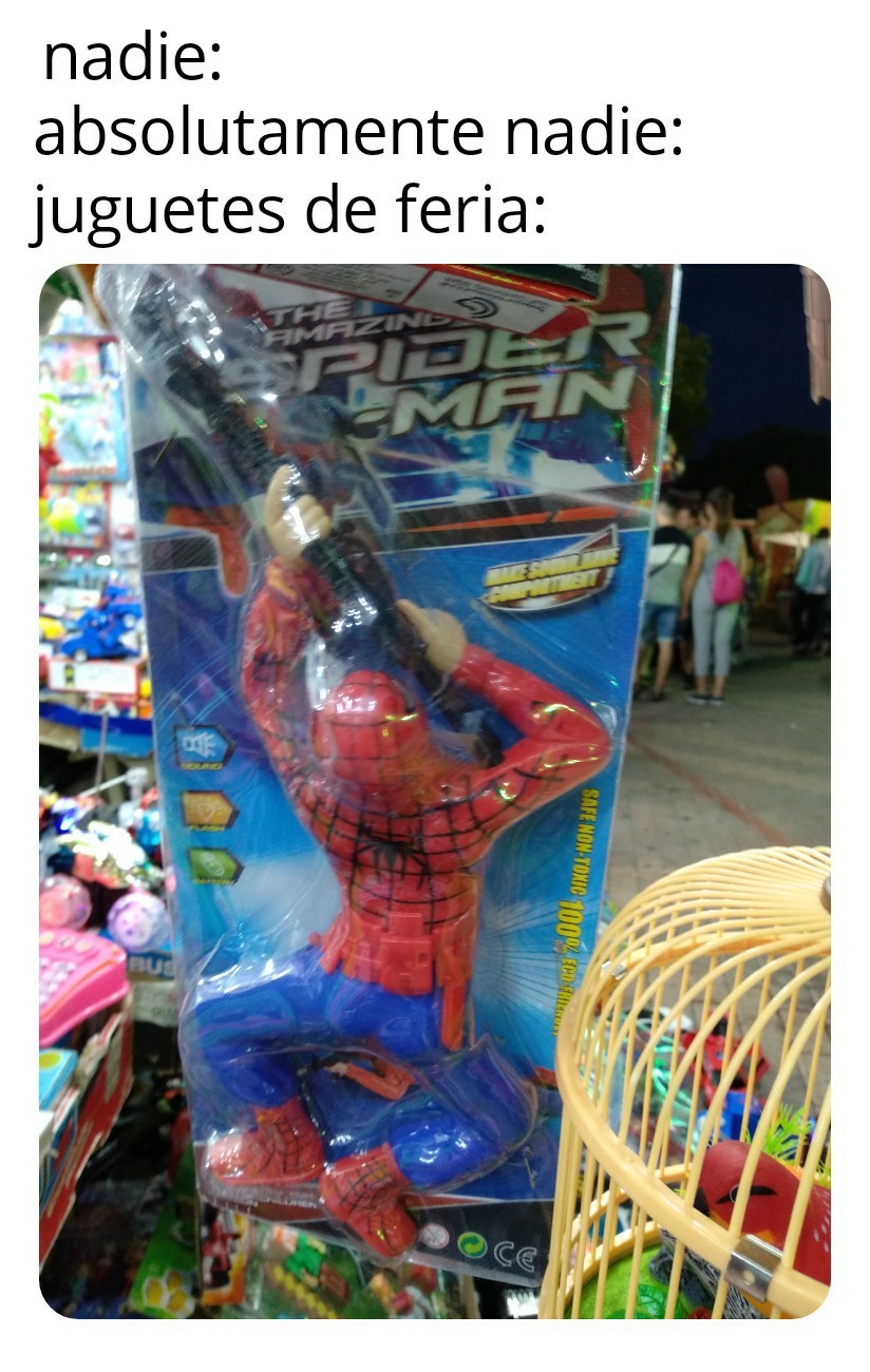 Por si no se ve, Spiderman tiene un rifle francotirador :) - meme