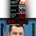 La scritta #Ruspa sembra sollevata it's magic